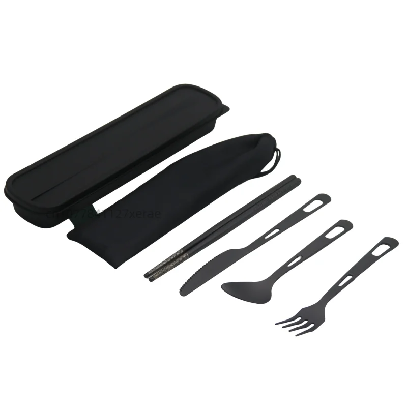 Stoviglie nere in titanio puro - Camping Cooking Set For 4 recensione e prezzo