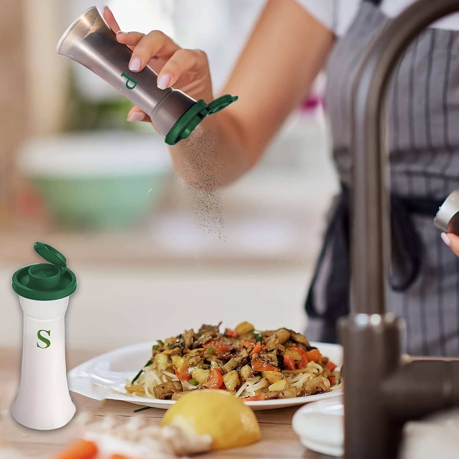 Set di 2 grandi saliere e pepi - Camping Cooking Full Set recensione e prezzo